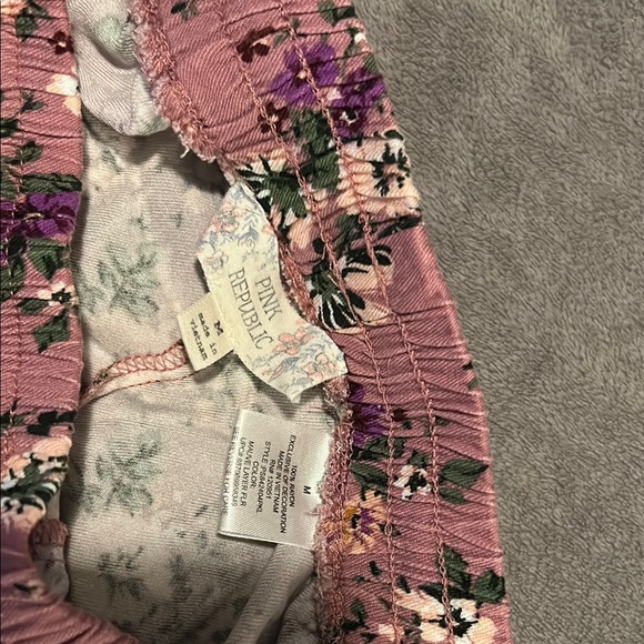 Pink Republic Floral Patterned Shorts - Picture 3 of 4